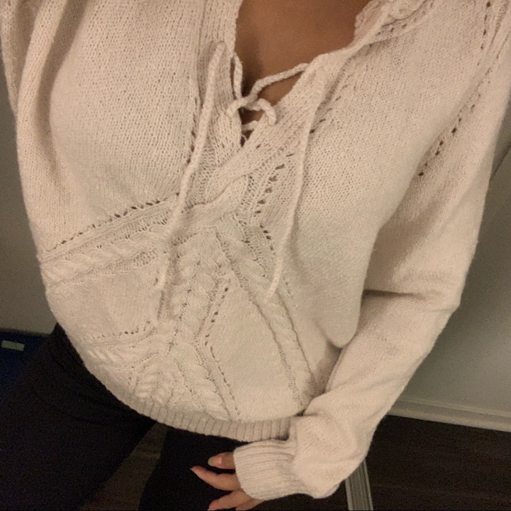 NWT Cupcakes and Cashmere Sweater